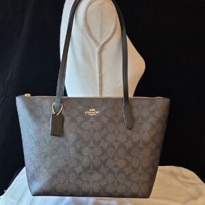 Coach Signature Zip‑Top Tote – Brown/Gold